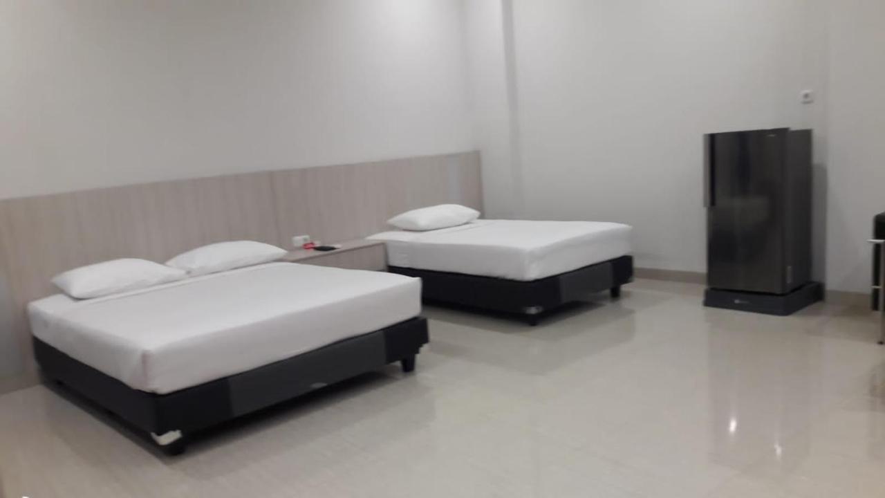Yobel Hotel Yogyakarta Esterno foto